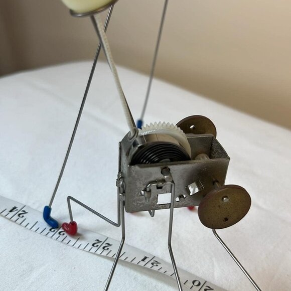 Vintage Wind Up Wire Critter Toys Set of 2 Kinetic Small Batch Toy Maker - Picture 7 of 7